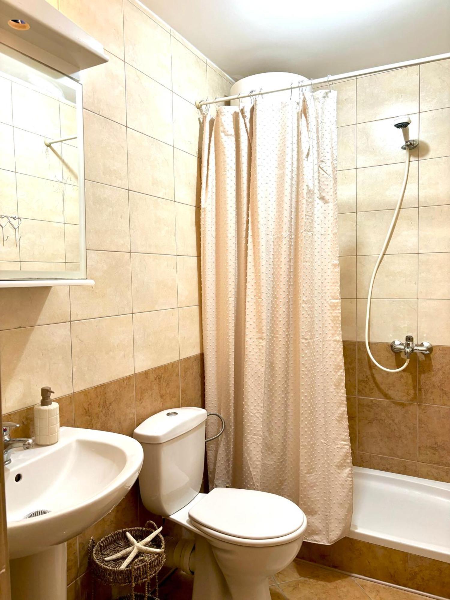 Apartment Tri Kiparisa Tivat Ngoại thất bức ảnh