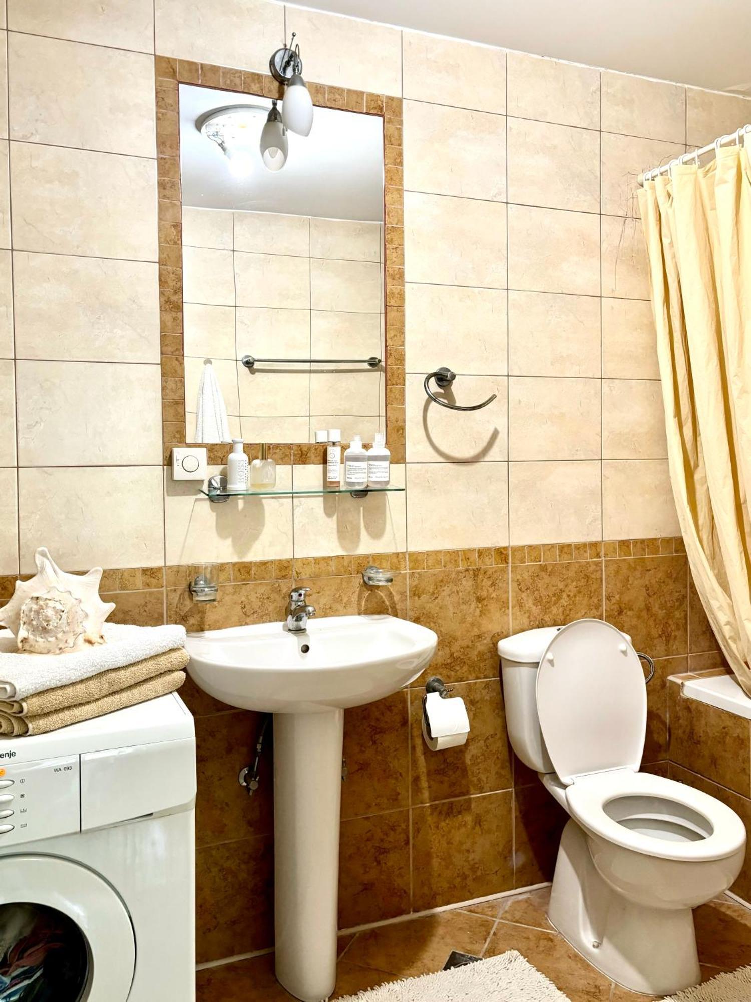 Apartment Tri Kiparisa Tivat Ngoại thất bức ảnh