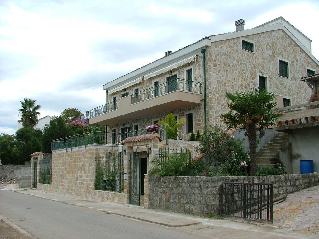 Apartment Tri Kiparisa Tivat Phòng bức ảnh